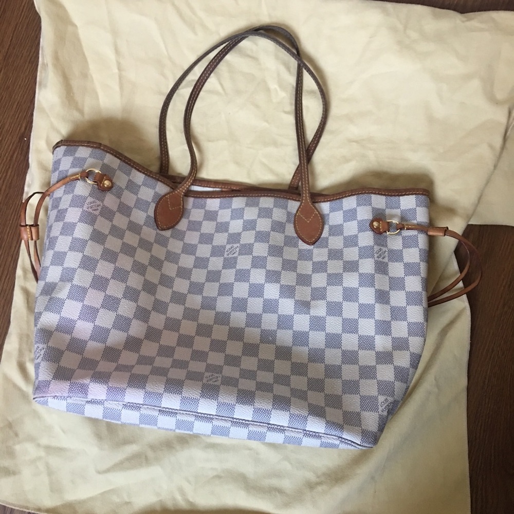 Louis Vuitton authentic bag